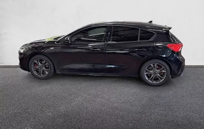 FORD FOCUS 2.0 EcoBlue 150 S&S BVA8 ST Line extérieur côté gauche 2128762