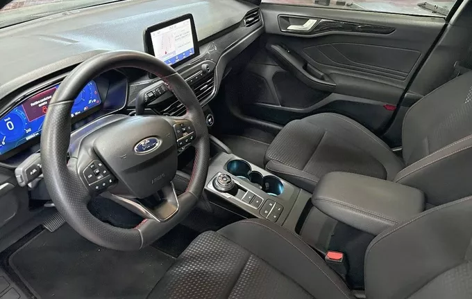 FORD FOCUS 2.0 EcoBlue 150 S&S BVA8 ST Line photo 11 2128762