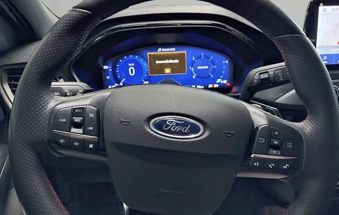 FORD FOCUS 2.0 EcoBlue 150 S&S BVA8 ST Line photo 12 2128762