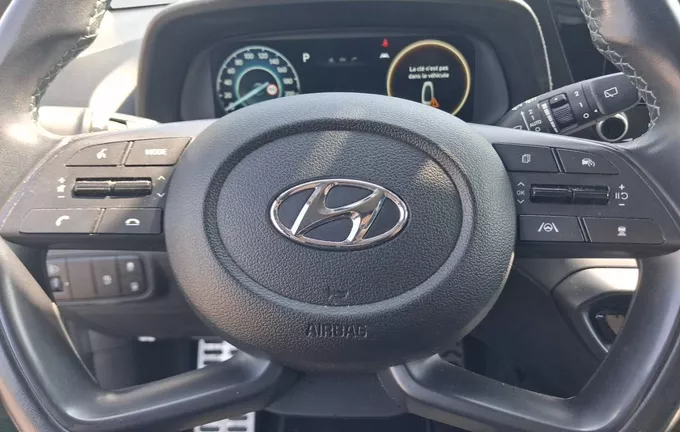 HYUNDAI BAYON 1.0 T-GDi 100 DCT-7 Hybrid 48V Executive photo 12 13946