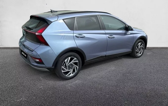 HYUNDAI BAYON 1.0 T-GDi 100 DCT-7 Intuitive extérieur trois quart arrière droit 5816861