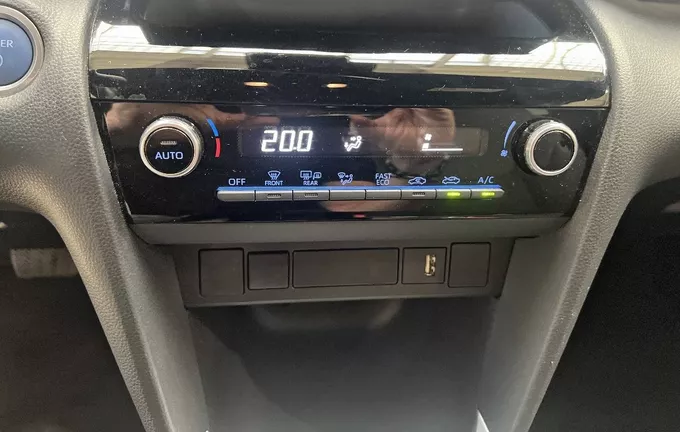 TOYOTA YARIS CROSS Hybride 116h 2WD Design photo 14 1103589