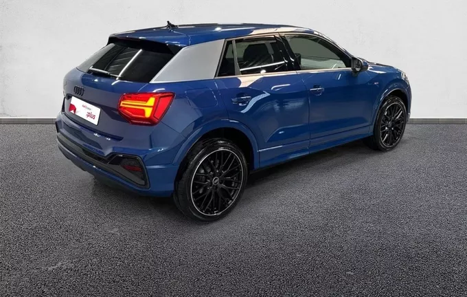 AUDI Q2 35 TDI 150 S tronic 7 S line extérieur trois quart arrière droit 2129788