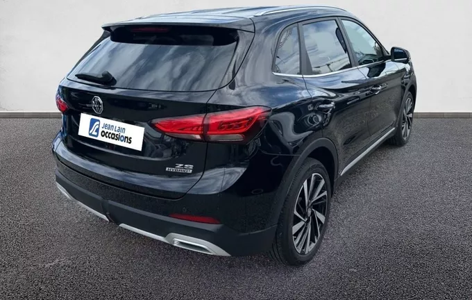 MG ZS 1.5 L Hybrid+ 197 ch Luxury extérieur trois quart arrière droit 601291