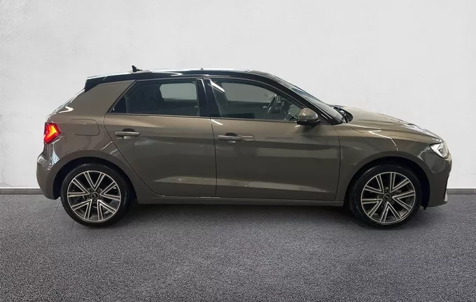 AUDI A1 Sportback 25 TFSI 95 ch S tronic 7 Design extérieur côté droit 2130111