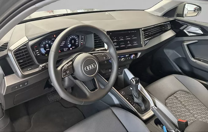 AUDI A1 Sportback 25 TFSI 95 ch S tronic 7 Design photo 11 2130111