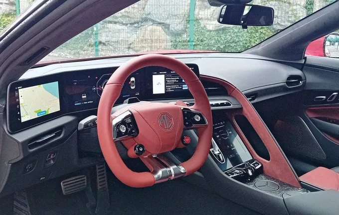 MG CYBERSTER 77kWh - 375 kW 4WD photo 29 5476