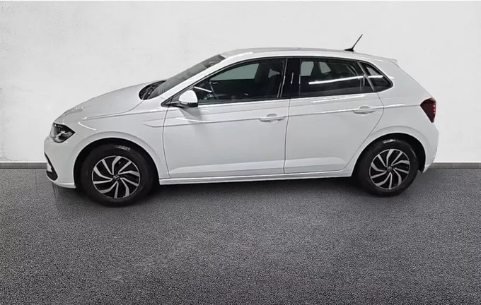 VOLKSWAGEN POLO 1.0 TSI 95 S&S BVM5 Life extérieur trois quart arrière gauche 2126902