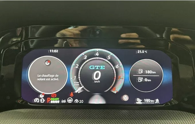 VOLKSWAGEN GOLF 1.5 eHybrid 272 DSG6 GTE photo 19 2130527