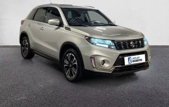 SUZUKI VITARA 1.4 Boosterjet Allgrip Hybrid Privilège extérieur trois quart avant droit 13846