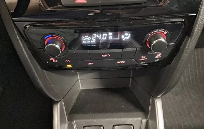SUZUKI VITARA 1.4 Boosterjet Allgrip Hybrid Privilège photo 14 13846