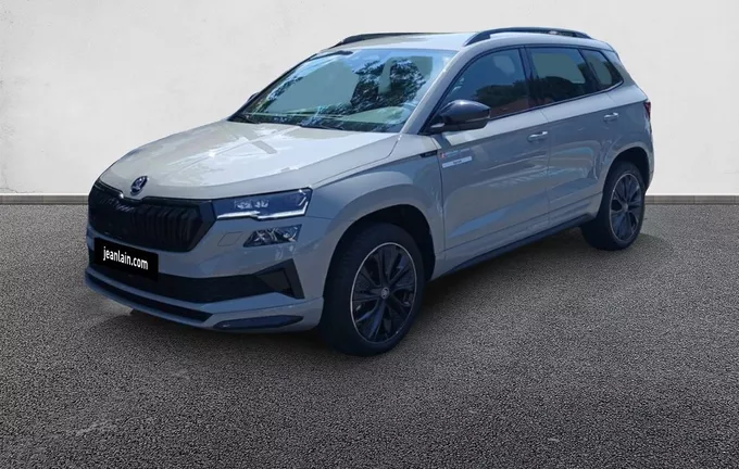 SKODA KAROQ 1.5 TSI Evo 2 150 ch ACT DSG7 Sportline extérieur trois quart avant gauche 4715