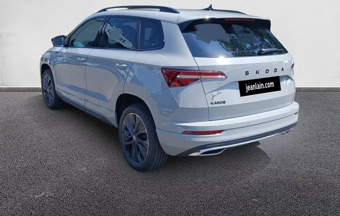 SKODA KAROQ 1.5 TSI Evo 2 150 ch ACT DSG7 Sportline extérieur trois quart arrière gauche 4715