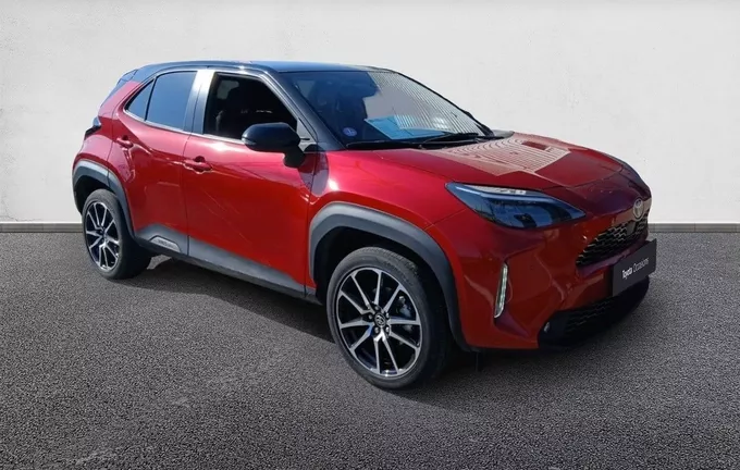 TOYOTA YARIS CROSS Hybride 116h 2WD GR SPORT extérieur trois quart avant droit 1103180