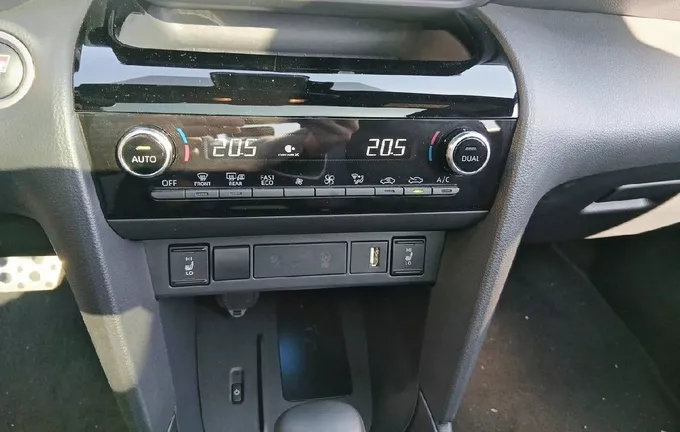 TOYOTA YARIS CROSS Hybride 116h 2WD GR SPORT photo 14 1103180