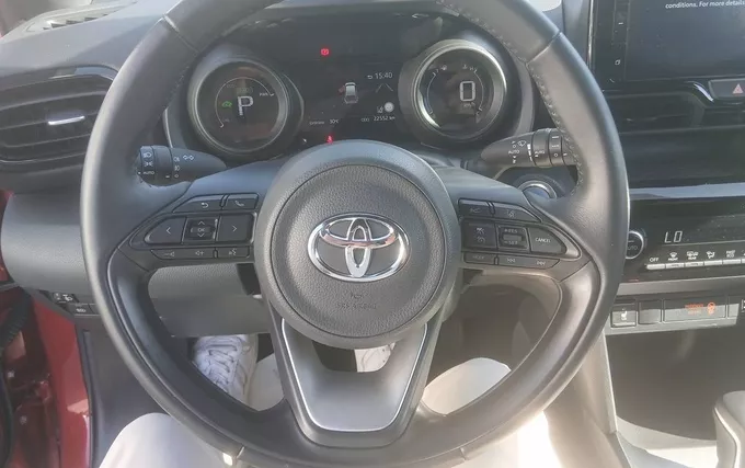 TOYOTA YARIS CROSS Hybride 116h 2WD Design photo 12 1103864
