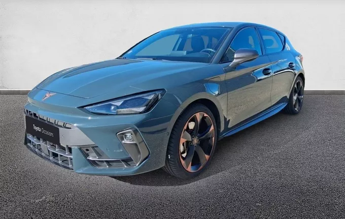 CUPRA LEON eHybrid 204 ch DSG6 V extérieur trois quart avant gauche 2130981