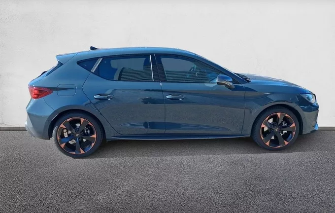 CUPRA LEON eHybrid 204 ch DSG6 V extérieur côté droit 2130981