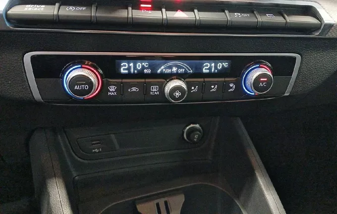 AUDI Q2 35 TFSI 150 S tronic 7 Design photo 16 2128584