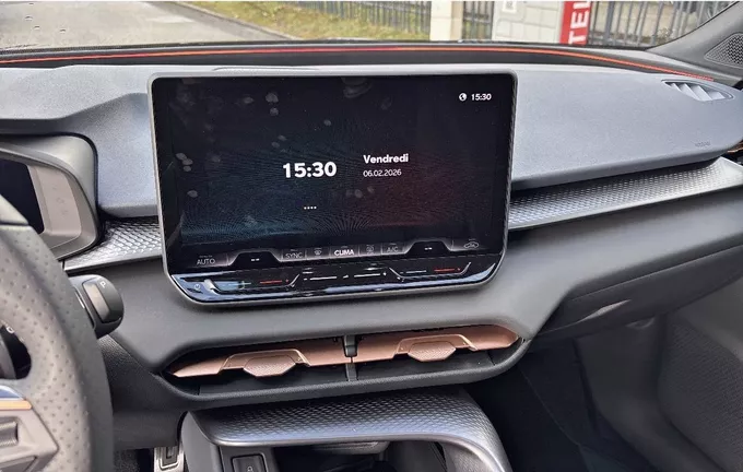 CUPRA TERRAMAR 1.5 eTSI Hybrid 150 ch DSG7 V photo 15 2051