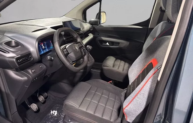 CITROEN BERLINGO Taille M Diesel 100 ch Manuelle Max photo 11 058090