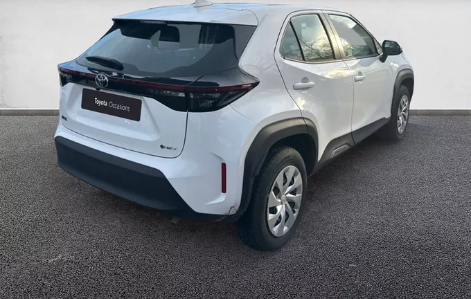 TOYOTA YARIS CROSS Hybride 116h 2WD Dynamic extérieur trois quart arrière droit 1102685