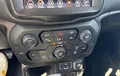 Miniature JEEP RENEGADE 1.5 Turbo T4 130 ch BVR7 e-Hybrid Limited photo 14 2130687