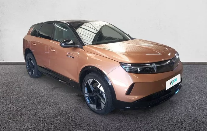 OPEL GRANDLAND Electrique 213 ch & Batterie 82 kWh GS extérieur trois quart avant droit 100907