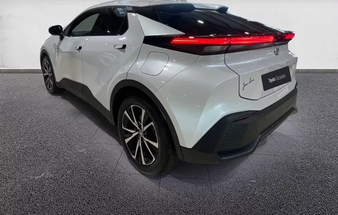 TOYOTA C-HR Hybride 140 Design extérieur trois quart arrière gauche 1103207