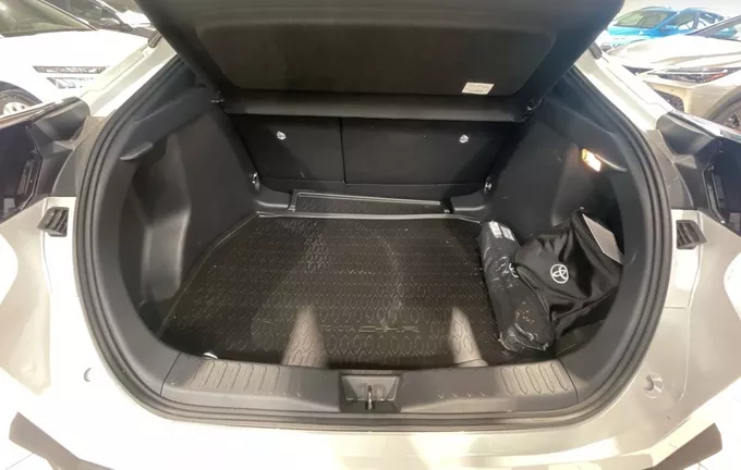 TOYOTA C-HR Hybride 140 Design photo 10 1103207