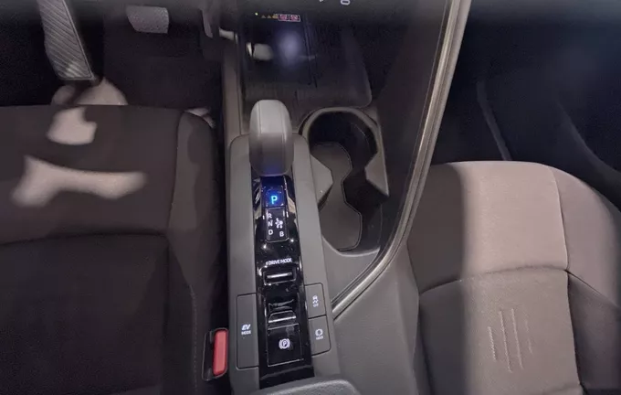 TOYOTA C-HR Hybride 140 Design photo 13 1103207