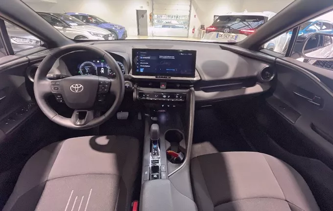 TOYOTA C-HR Hybride 140 Design photo 18 1103207