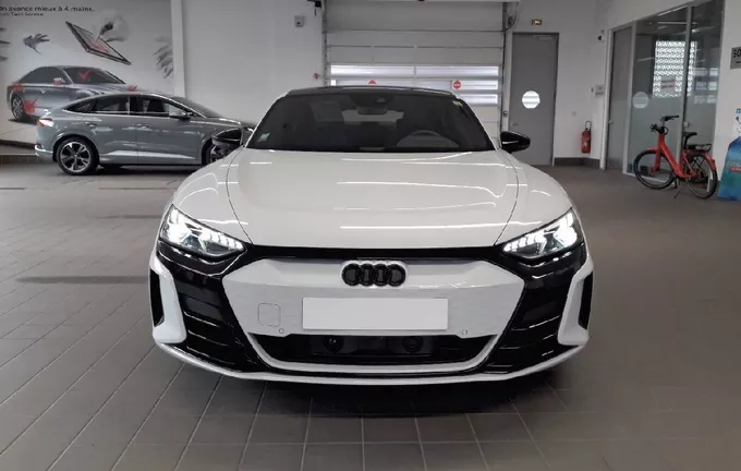 AUDI E-TRON GT 476 ch quattro Extended extérieur avant 5817