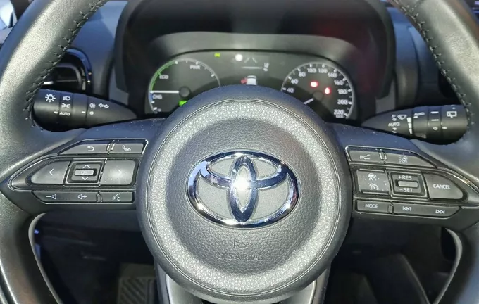 TOYOTA YARIS Hybride 116h Dynamic photo 12 1103086
