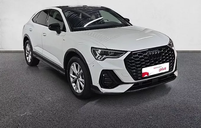 AUDI Q3 Sportback 35 TFSI 150 ch S tronic 7 S line plus extérieur trois quart avant droit 2128152