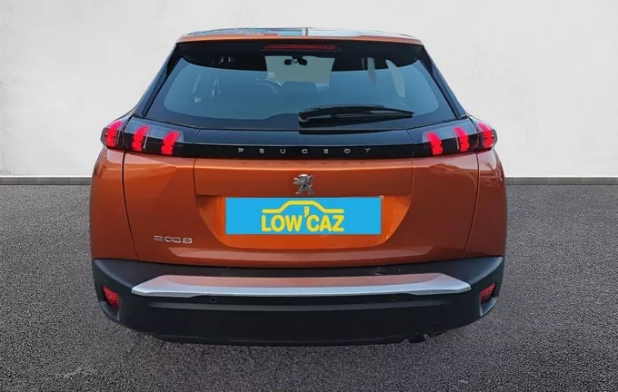 PEUGEOT 2008 PureTech 100 S&S BVM6 Active extérieur arrière 212957
