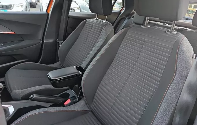 PEUGEOT 2008 PureTech 100 S&S BVM6 Active photo 12 212957