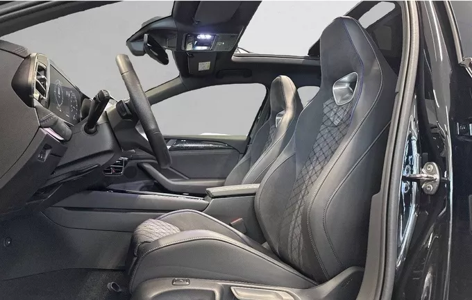 VOLKSWAGEN PASSAT 1.5 eHybrid 272 DSG6 R-Line extérieur trois quart arrière droit 2128506