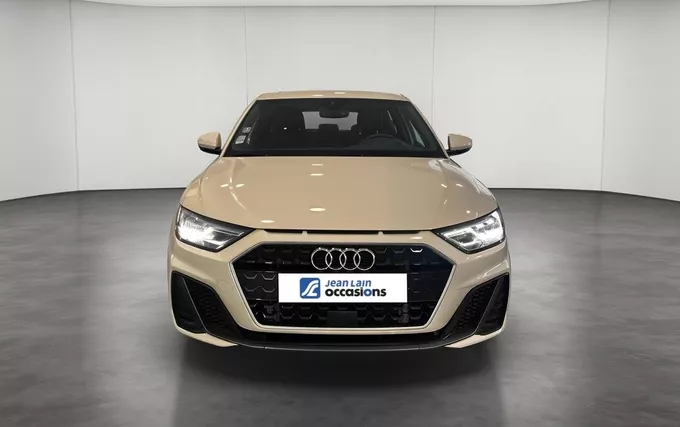 AUDI A1 Sportback 30 TFSI 110 ch S tronic 7 S Line extérieur avant 2132064