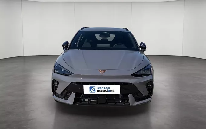 CUPRA LEON Sportstourer eHybrid 204 ch DSG6 V extérieur avant 3466