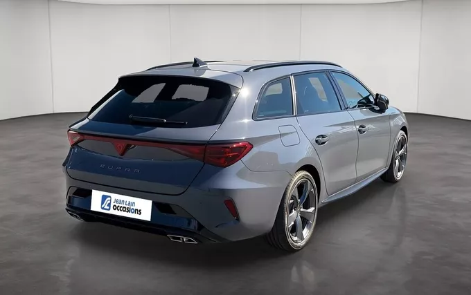 CUPRA LEON Sportstourer eHybrid 204 ch DSG6 V extérieur trois quart arrière droit 3466