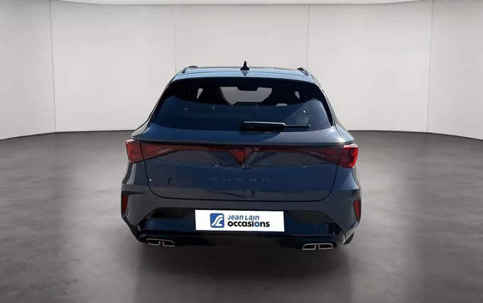 CUPRA LEON Sportstourer eHybrid 204 ch DSG6 V extérieur arrière 3466