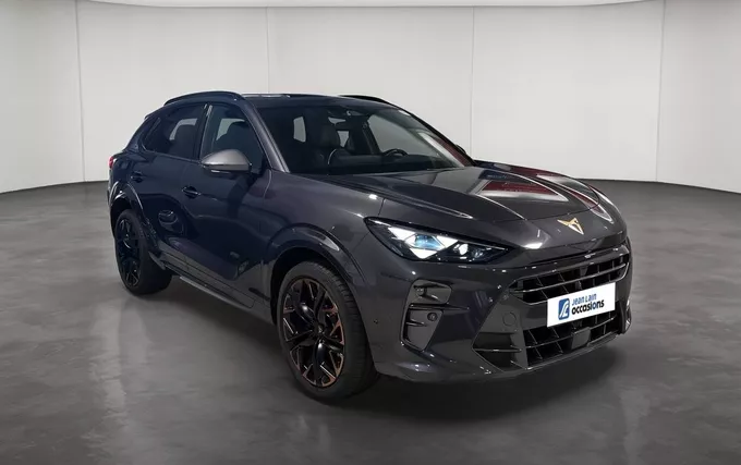 CUPRA TERRAMAR 1.5 eHybrid 272 ch DSG6 VZ extérieur trois quart avant droit 2131219