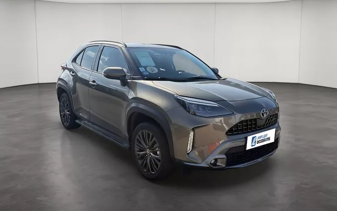 TOYOTA YARIS CROSS Hybride 116h 2WD Trail extérieur trois quart avant droit 1103985