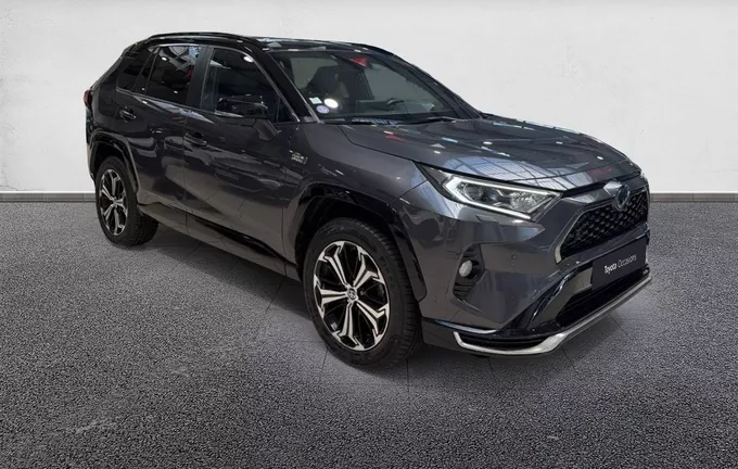 TOYOTA RAV4 Hybride Rechargeable AWD Collection extérieur trois quart avant droit 1103869