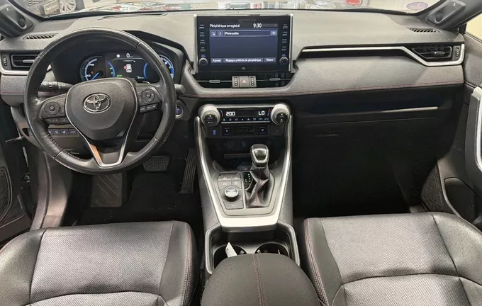 TOYOTA RAV4 Hybride Rechargeable AWD Collection photo 18 1103869