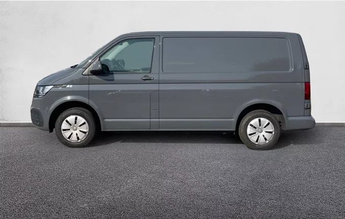 VOLKSWAGEN UTILITAIRES TRANSPORTER 6.1 VAN L1H1 2.0 TDI 150 DSG7 4MOTION BUSINESS PLUS extérieur trois quart arrière gauche 106196