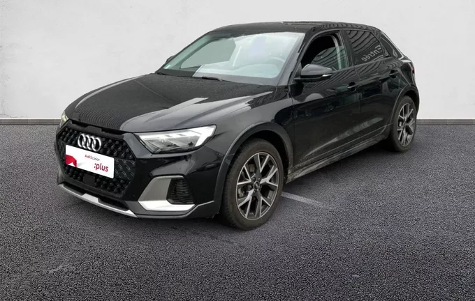 AUDI A1 Allstreet 35 TFSI 150 ch S tronic 7 Design Luxe extérieur trois quart avant gauche 2123658