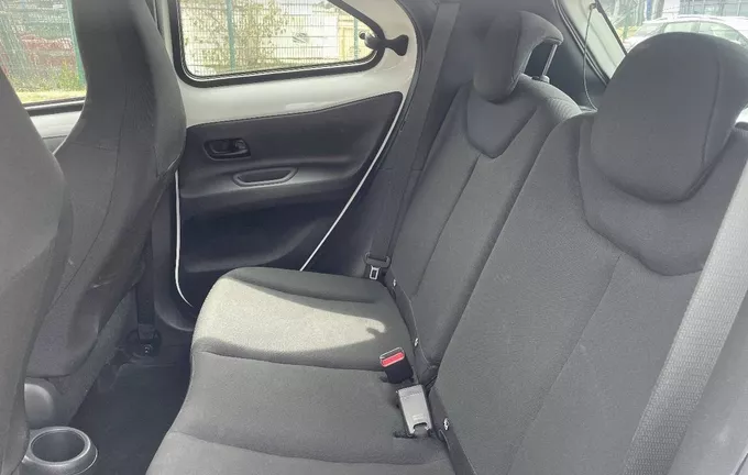 TOYOTA AYGO X 1.0 VVT-i 72 Dynamic photo 17 1103763
