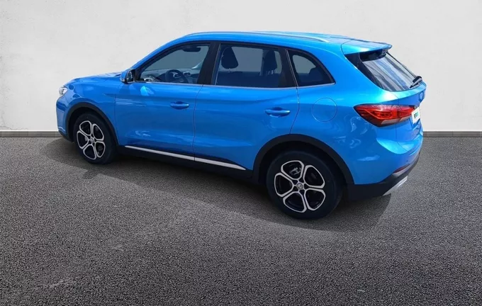MG ZS 1.5 L Hybrid+ 197 ch Comfort extérieur trois quart arrière gauche 601142